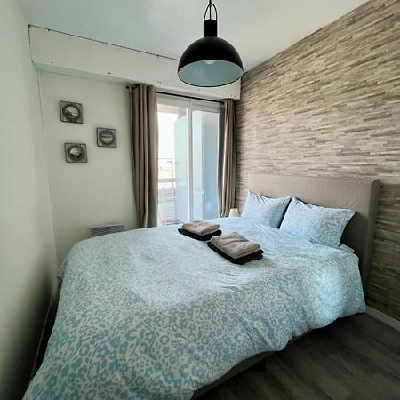 Appartement Vue Mer Et Marina, Loggia - Parking Courseulles-sur-Mer Exteriör bild