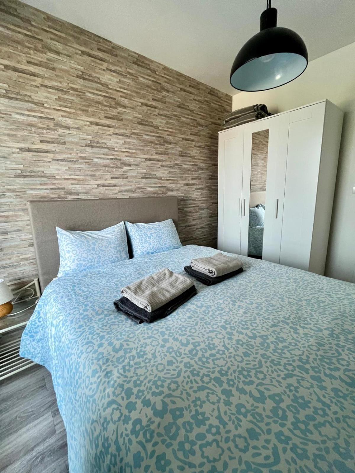 Appartement Vue Mer Et Marina, Loggia - Parking Courseulles-sur-Mer Exteriör bild